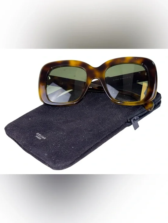 CELINE STELLA OVERSIZED  TORTOISESHELL SUNGLASSES - Picture 10 of 10